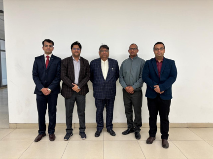 8e763209-c87d-4d5b-9e40-16d5db4af980